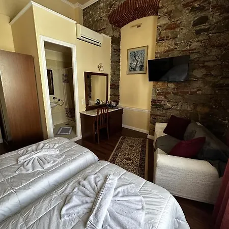 Aktaion Syros