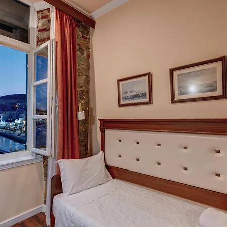 Aktaion Syros 3* Ermoupoli