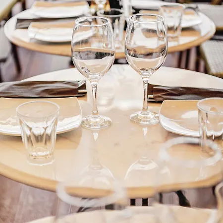 Aktaion Syros Hotel