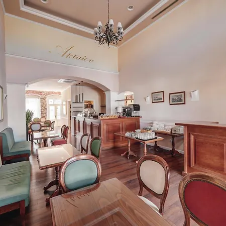 Aktaion Syros 3* Ermoupoli