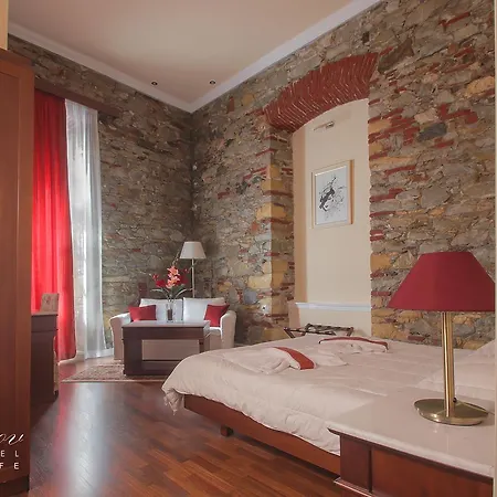 Aktaion Syros Ermúpoli