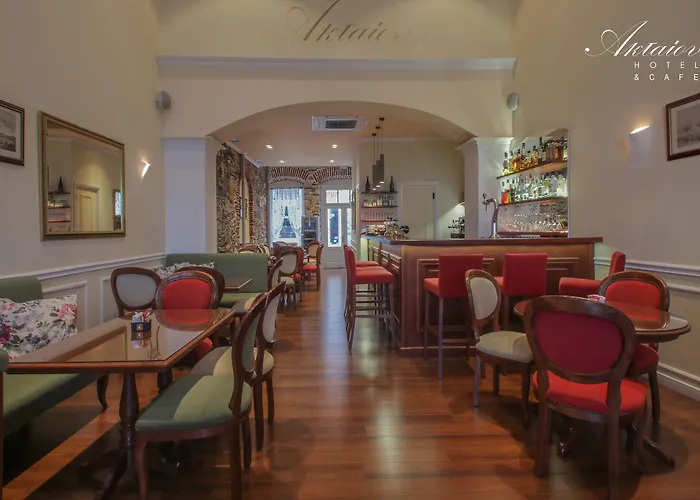 Aktaion 3* Ermoupoli